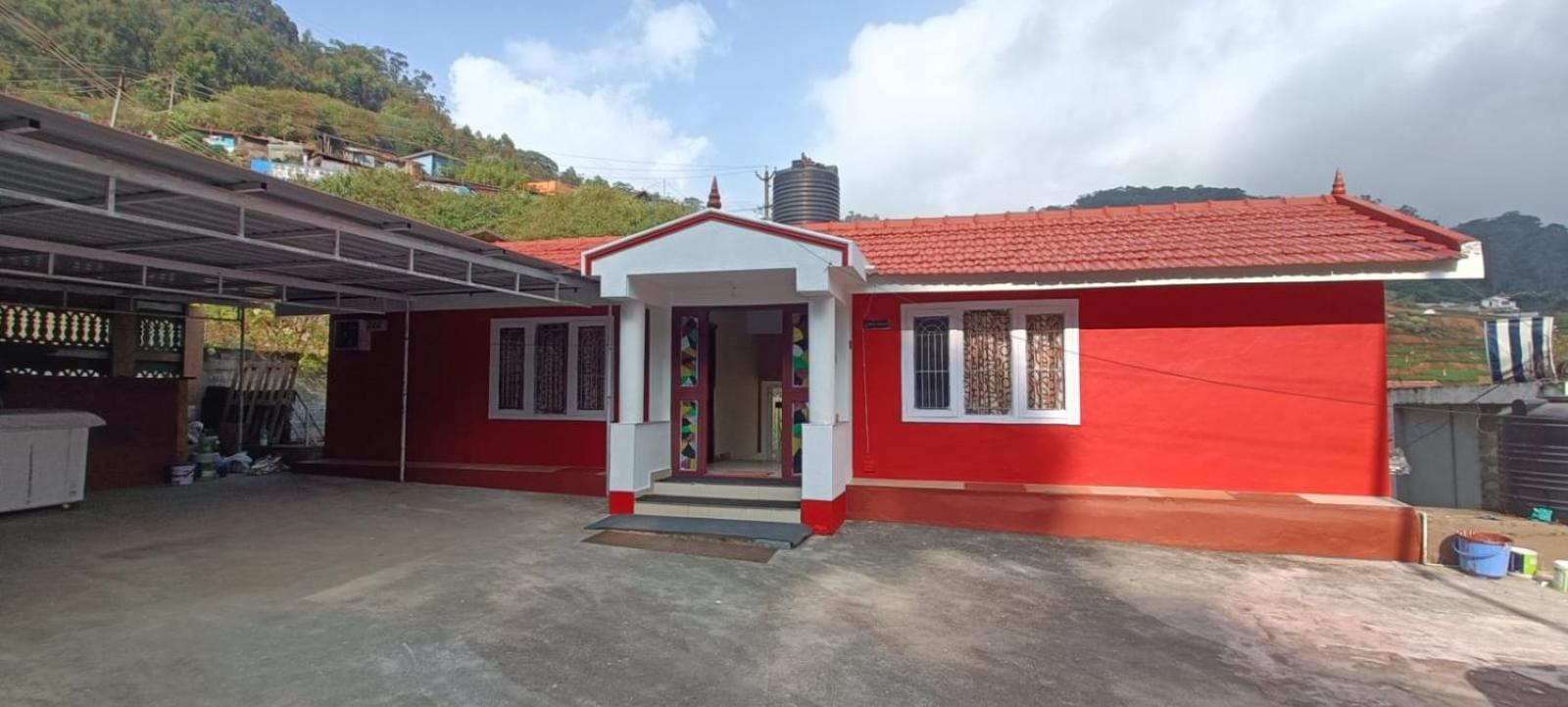 Queens Cottage - Individual Cottage Утакаманд Экстерьер фото