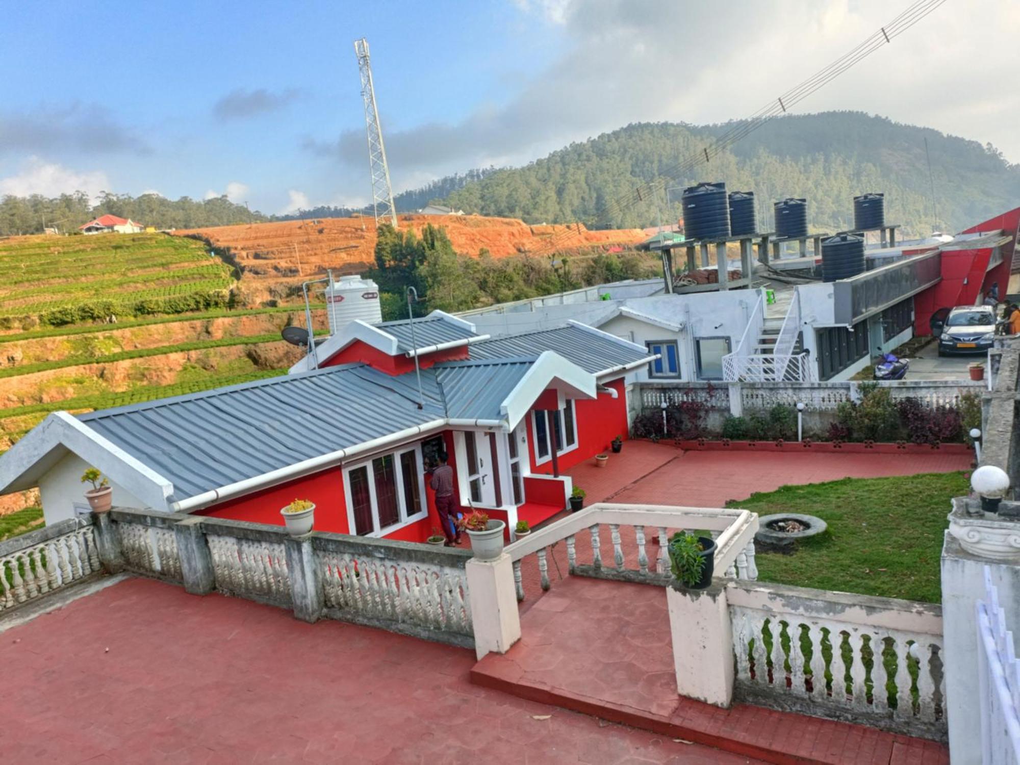 Queens Cottage - Individual Cottage Утакаманд Экстерьер фото